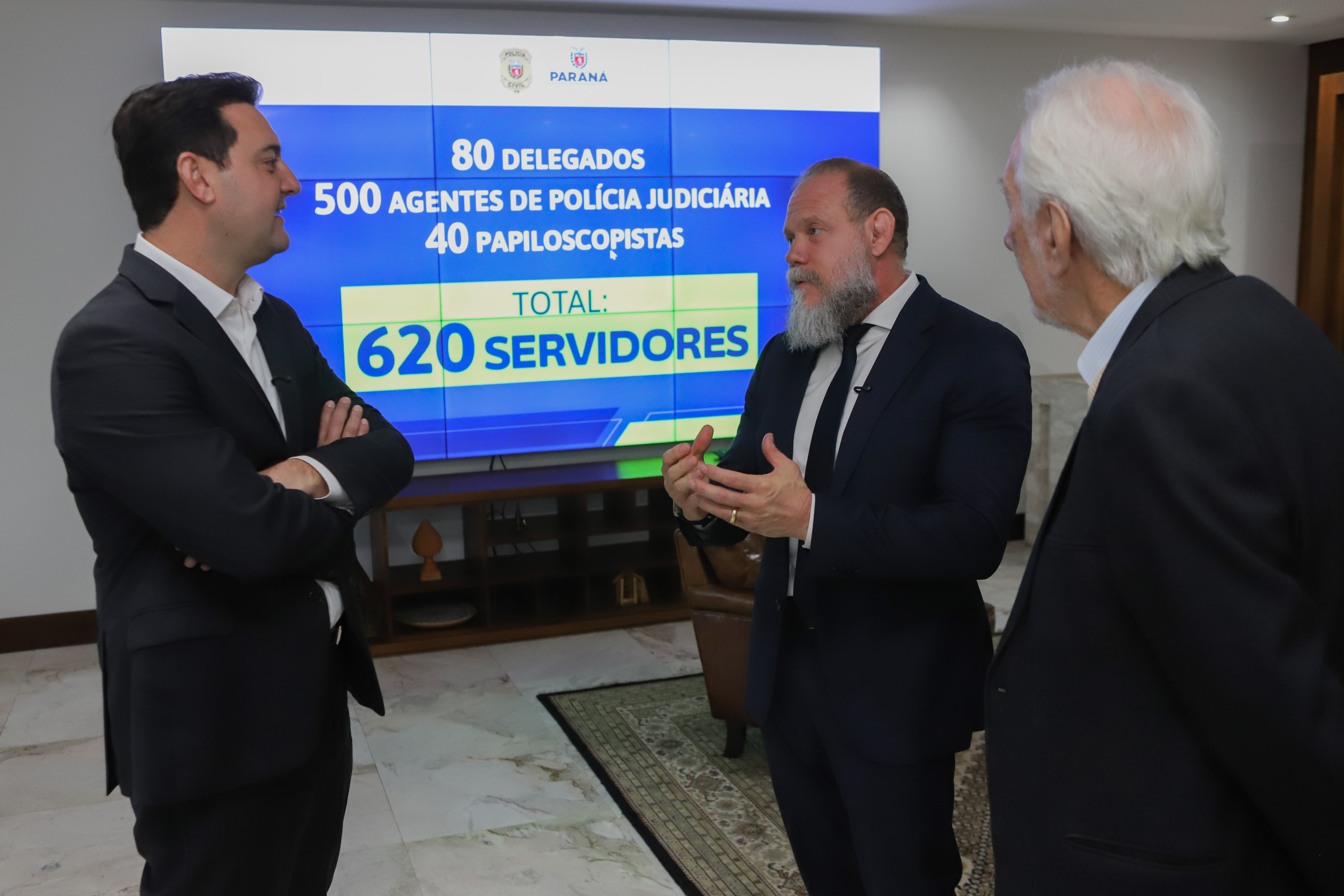 Ratinho Junior anuncia contratação de 620 policiais para reforçar quadro da Polícia Civil