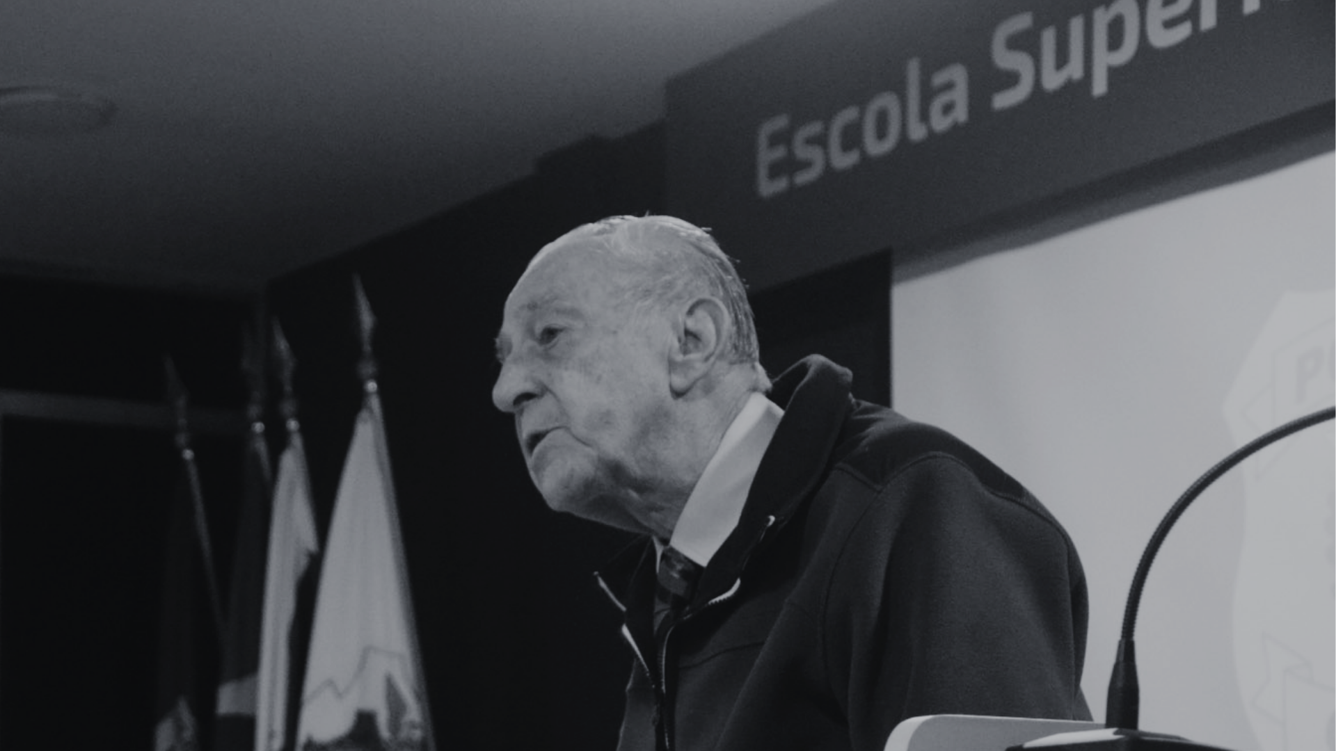 NOTA DE PESAR