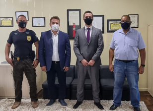 Visita Tico Kusma
