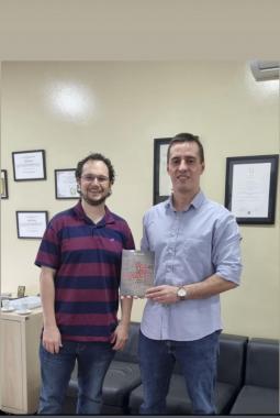 livro de jornalista