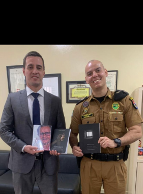 entrega de livro