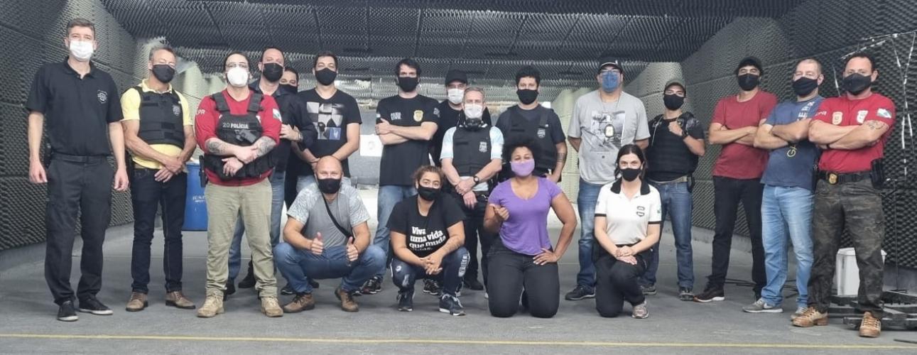 Curso de Armamento e Tiro
