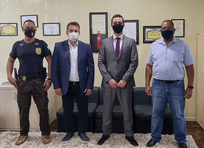 Visita Tico Kusma