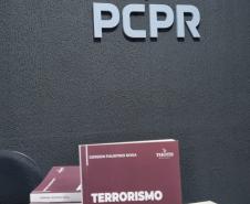 Lançamento de Livro sobre Terrorismo3