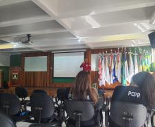 ESPC promove instruções para servidores em Apucarana