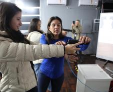 ESPC-PR recebe visita de servidores administrativos da Sesp