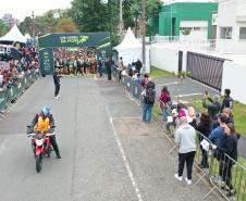 Corrida histórica celebra os 172 anos da Polícia Civil do Paraná e reúne 4,7 mil pessoas em Curitiba