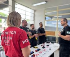 ESPC-PR capacita primeira turma descentralizada de instrutores para docência no uso de Taser 10