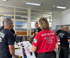 ESPC-PR capacita primeira turma descentralizada de instrutores para docência no uso de Taser 10