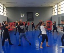 Aula de Defesa Pessoal na Semana das Mulheres