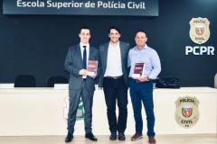 Lançamento de Livro sobre Terrorismo