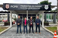 A Escola Superior de Polícia Civil do Paraná (ESPC-PR) recebeu, nesta terça-feira (10), a visita de integrantes do Departamento de Ciência e Tecnologia Aeroespacial (DCTA). 