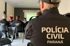 ESPC-PR realiza Curso de Operador Beretta APX e entrega novo armamento para policiais civis de três subdivisões