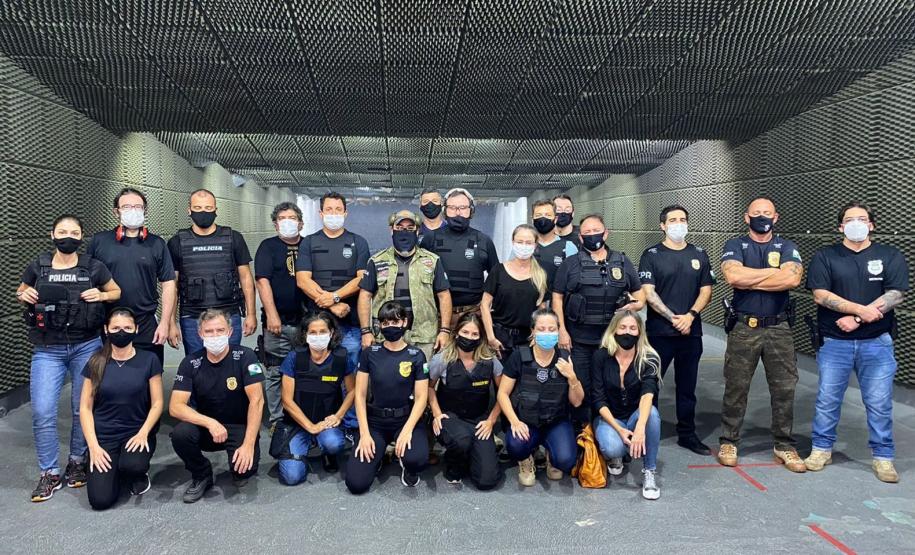 Armamento e tiro fevereiro de 2022