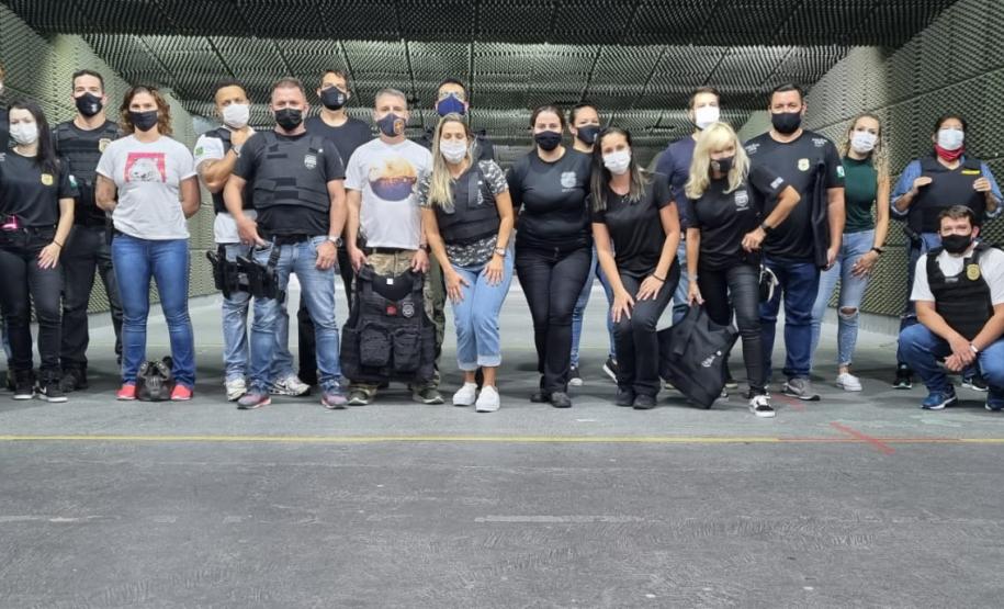 Armamento e tiro fevereiro de 2022