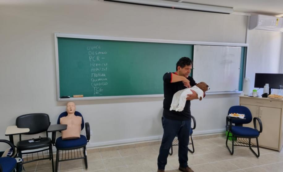 Curso Introdutório de Primeiros Socorros / 07