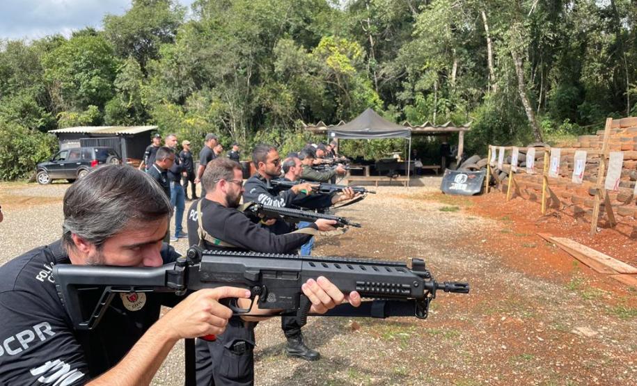 Curso de Fuzil / Edição Abril - 7