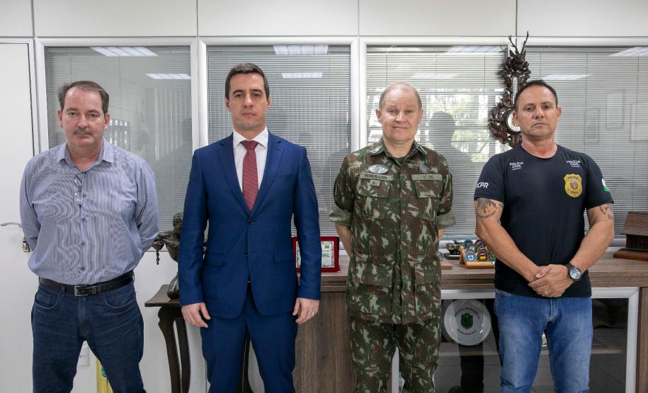 Exército Visita - 1