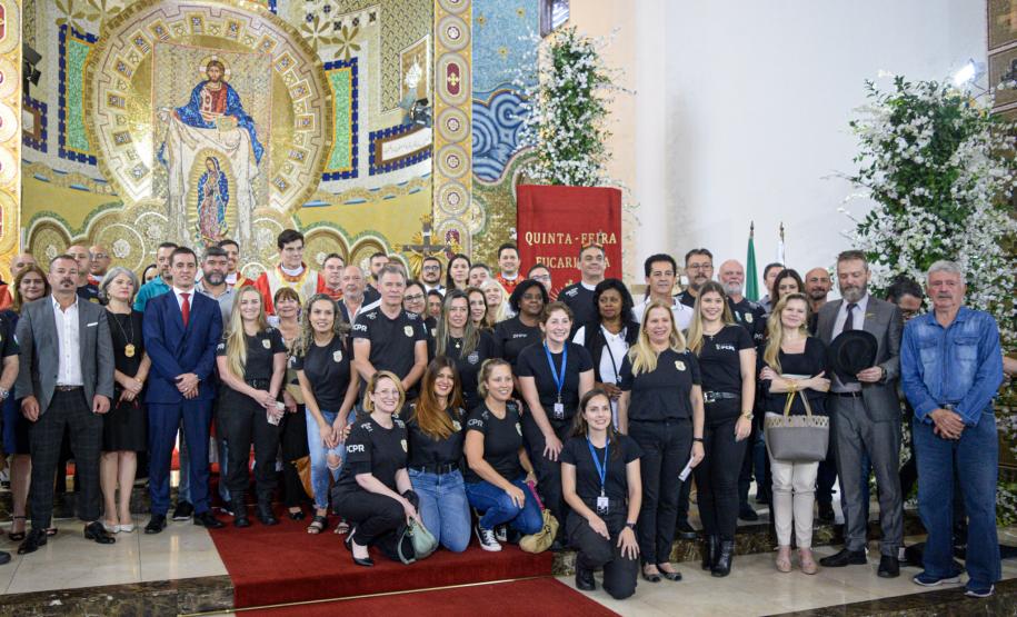 Equipe da ESPC participa da Missa em Alusão aos 170 anos da Polícia Civil do Paraná