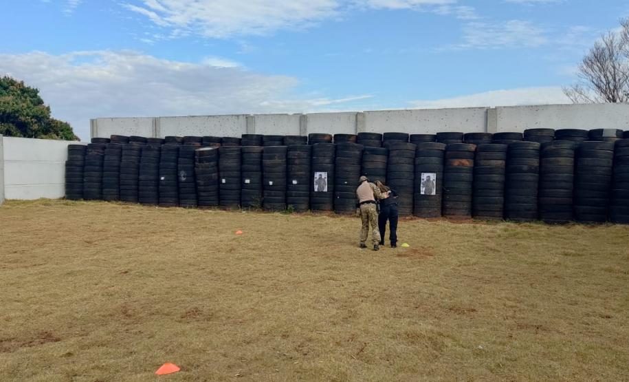 ESPC realiza novas edições do Curso de Extensão para Habilitação no Manuseio de Arma Longa – Fuzil