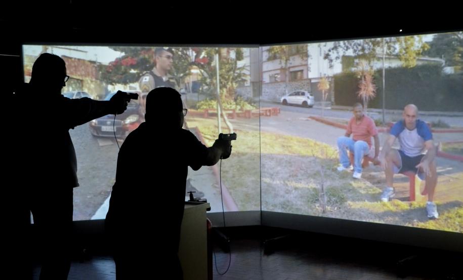 ESPC realiza Curso de Simulador e Atendimento Pré-Hospitalar em Combate para policiais civis aposentados