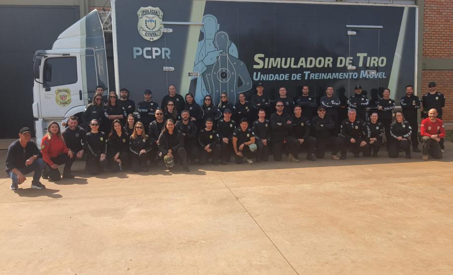 ESPC promove instruções para servidores em Apucarana