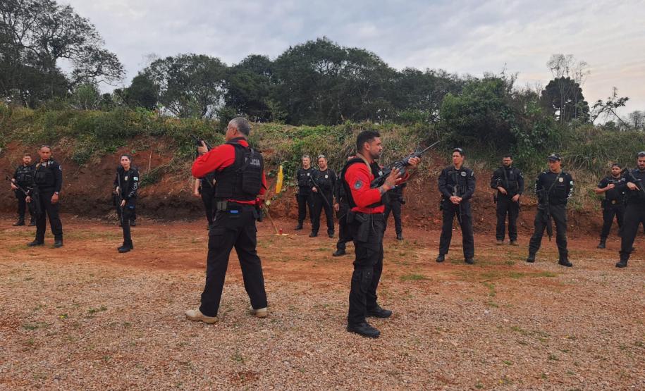 ESPC realiza Curso de Extensão para Habilitação no Manuseio de Armas Longas – Fuzil para policiais lotados no interior