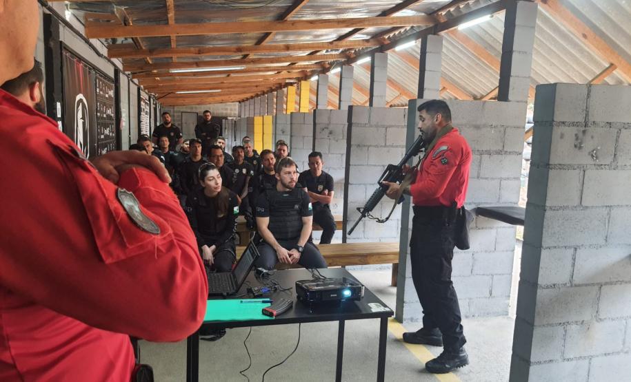 ESPC realiza Curso de Extensão para Habilitação no Manuseio de Armas Longas – Fuzil para policiais lotados no interior