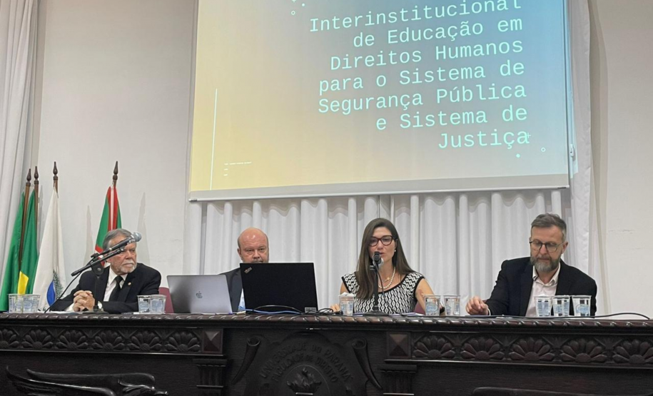 ESPC participa do Curso Interinstitucional de Educação em Direitos Humanos
