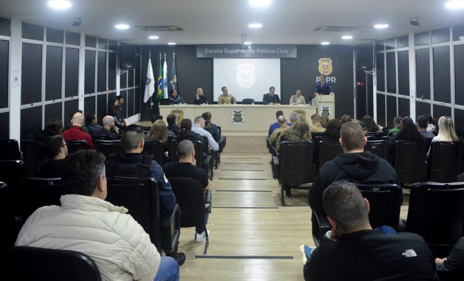 ESPC realiza Mesa Redonda “Formação Policial e Impactos na Segurança Pública”