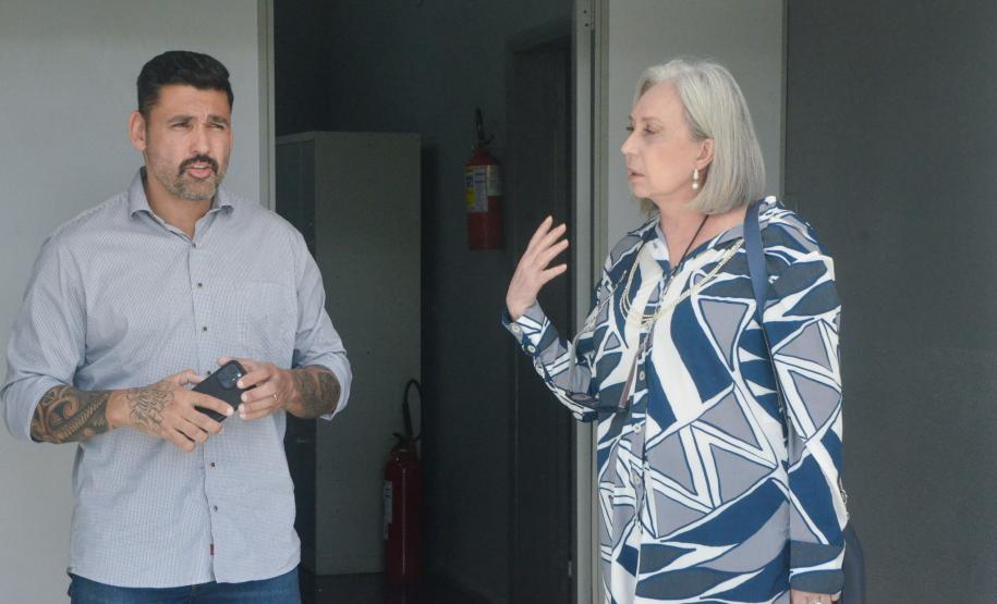 ESPC recebe visita de estudantes universitários