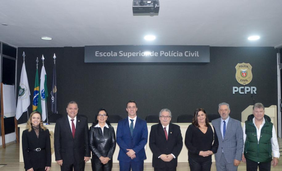 ESPC recebe visita dos Magistrados da 1ª Câmara Criminal do Tribunal de Justiça do Paraná