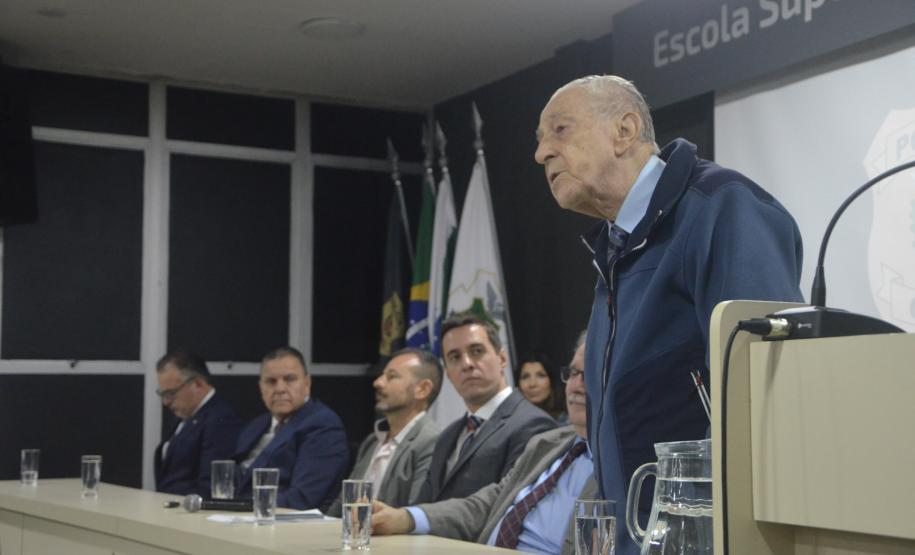 ESPC inaugura o Centro Histórico da Polícia Civil do Paraná – Ernani Costa Straube