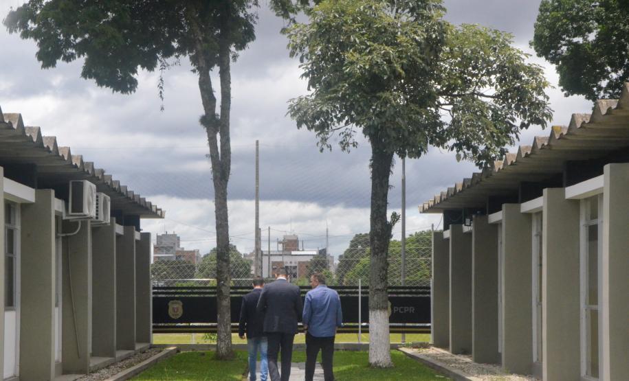 ESPC recebe visita de membro do Tribunal de Justiça do Paraná