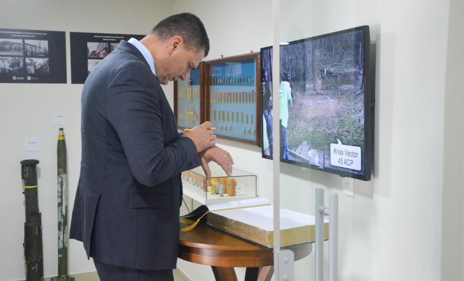 ESPC recebe visita de membro do Tribunal de Justiça do Paraná