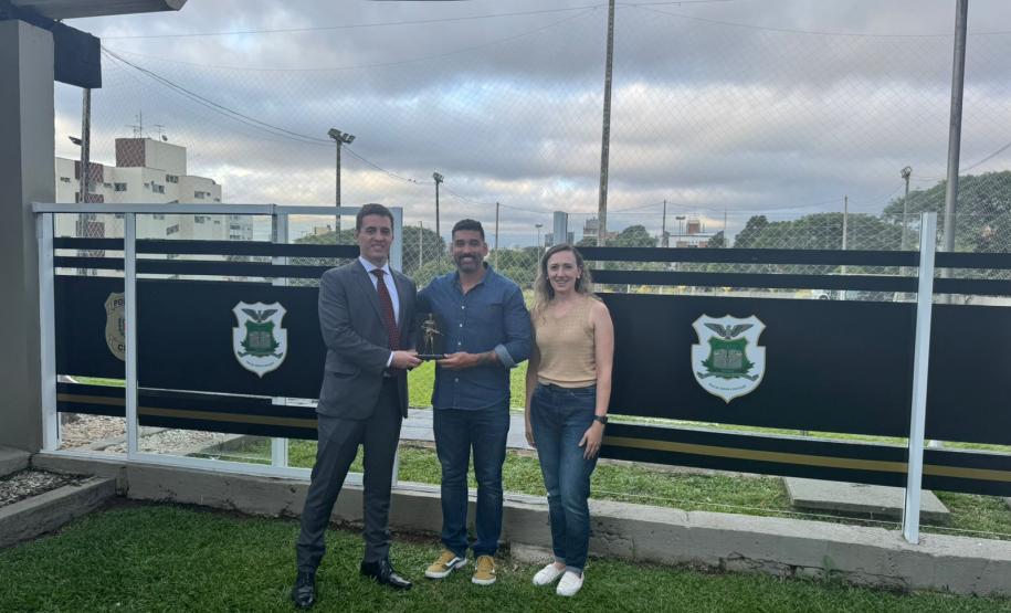 Superintendente da ESPC recebe homenagem