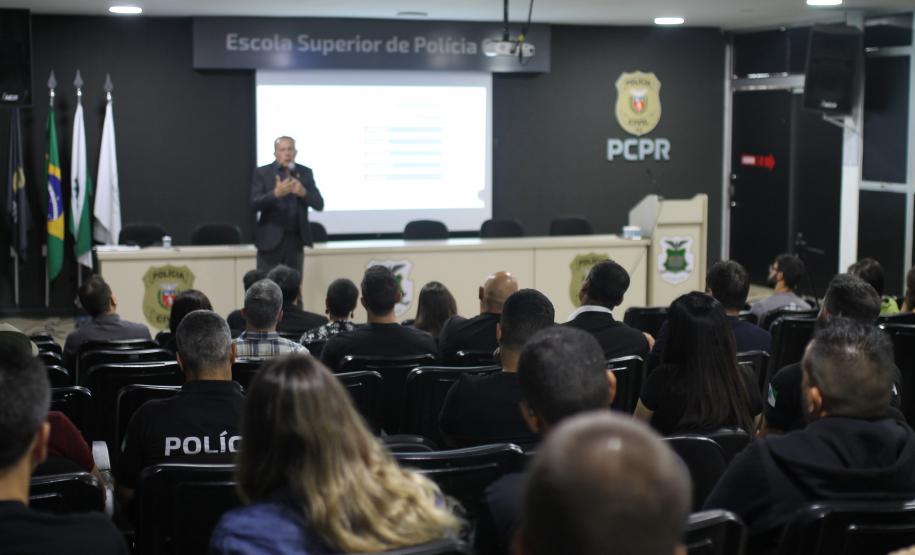 ESPC realiza palestra "Rastreando Verdade e Detectando Mentiras: Aspectos Verbais e Não Verbais da Comunicação Aplicada à Investigação Policial"