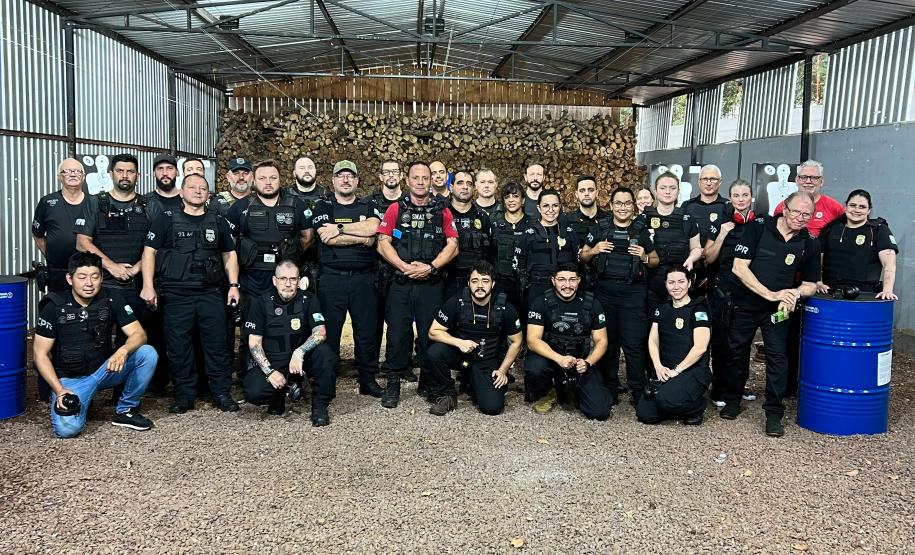 ESPC-PR realiza Curso de Operador Beretta APX e entrega novo armamento para policiais civis em Toledo