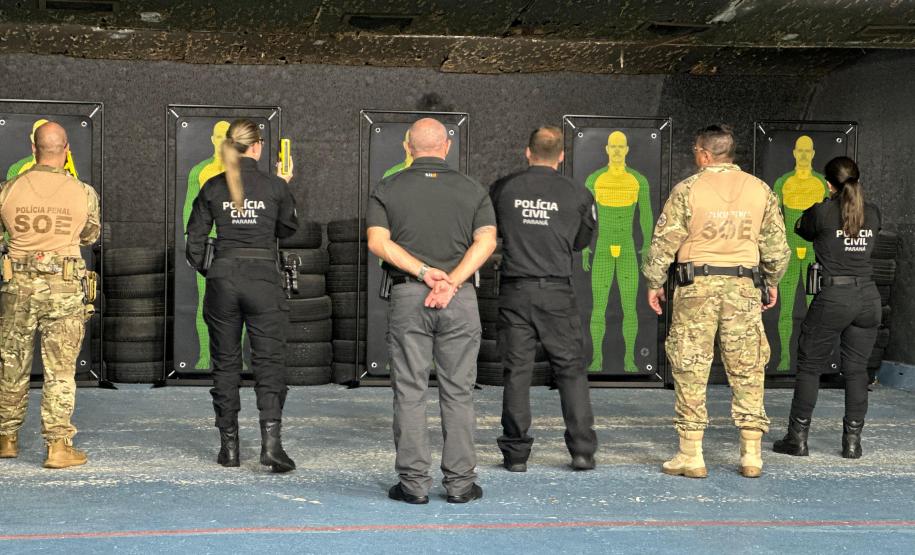 ESPC-PR é sede do primeiro curso de capacitação de policiais para utilização dos armamentos não letais