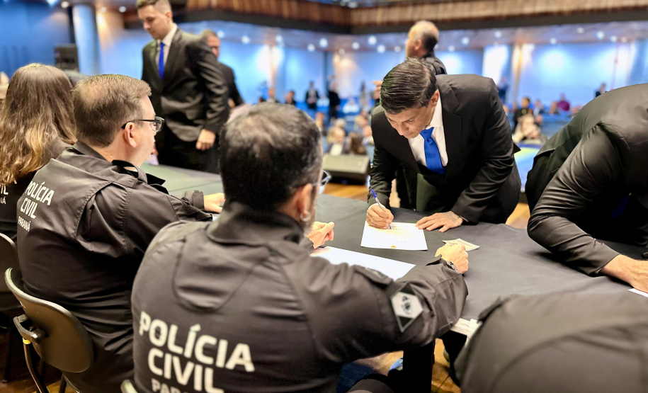 560 novos policiais civis tomam posse e reforçam o efetivo da PCPR