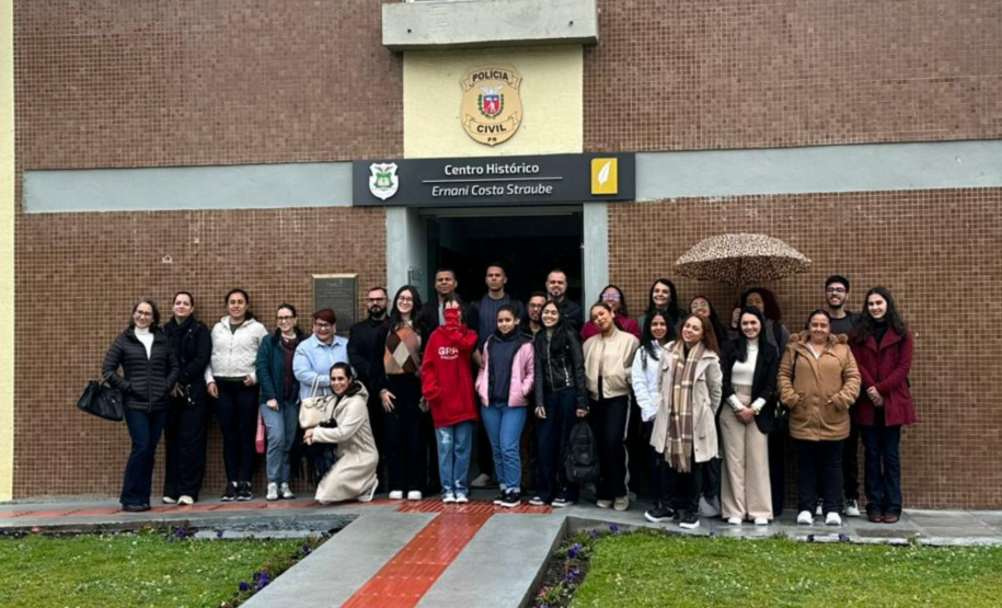 ESPC-PR recebe visita dos alunos do curso de Direito da Gran Faculdade