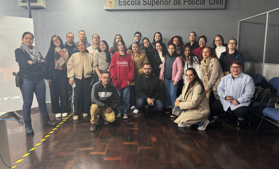 ESPC-PR recebe visita dos alunos do curso de Direito da Gran Faculdade