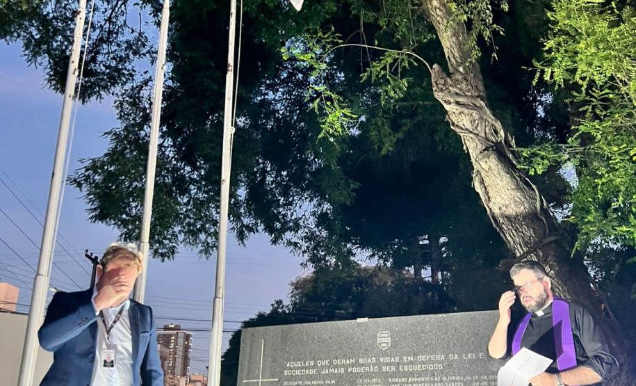 ESPC-PR realiza missa em memória de policiais civis