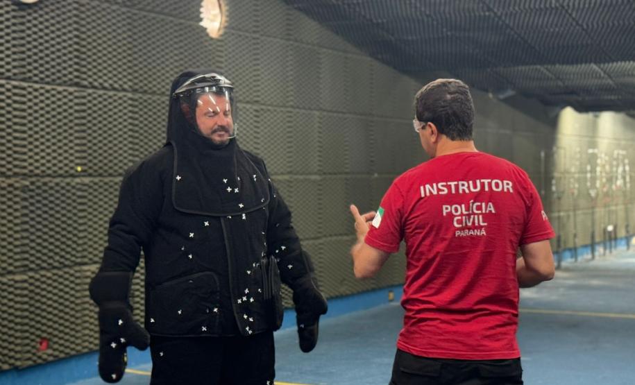 ESPC-PR capacita primeira turma descentralizada de instrutores para docência no uso de Taser 10
