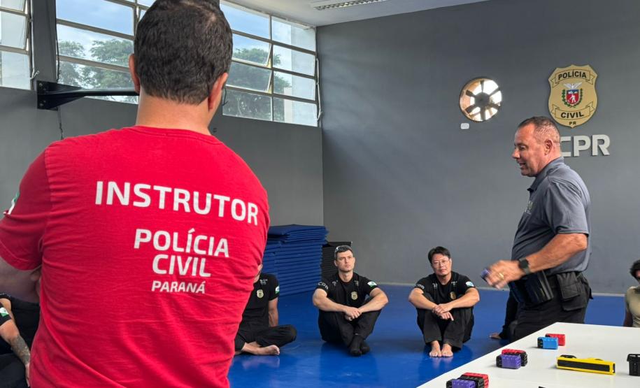 ESPC-PR capacita primeira turma descentralizada de instrutores para docência no uso de Taser 10