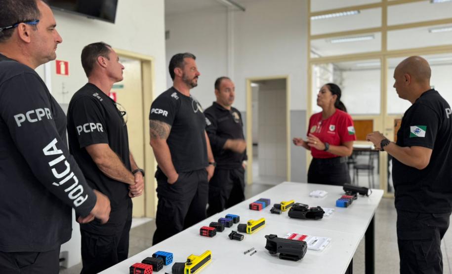 ESPC-PR capacita primeira turma descentralizada de instrutores para docência no uso de Taser 10