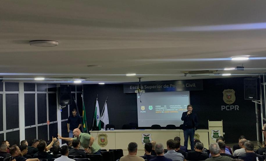 ESPC-PR capacita 230 policiais civis em técnicas de atendimento e coleta de evidências