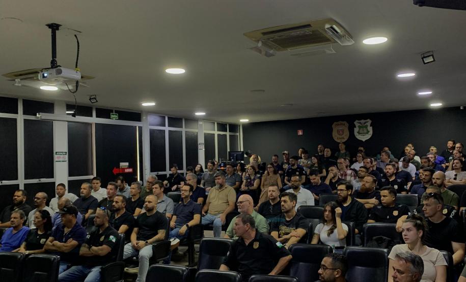 ESPC-PR capacita 230 policiais civis em técnicas de atendimento e coleta de evidências