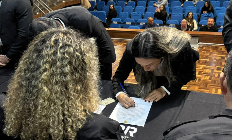 Setenta e quatro novos policiais civis tomam posse e reforçam o efetivo da PCPR