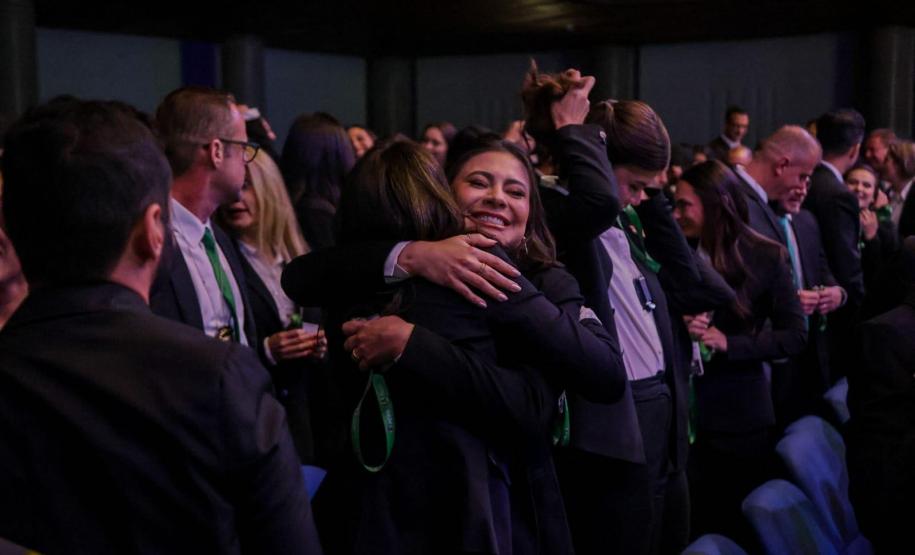 PCPR forma 90 delegados, agentes e papiloscopistas para reforçar o efetivo em todo o Paraná